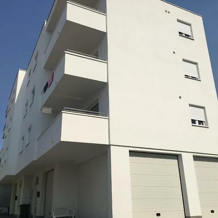 Villa More 公寓